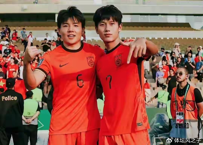 官方网站-泰山队跟队记者：杨希基本没戏，胸前广告要价太高，股改没进展，足校|山东泰山|陈永|俱乐部|球队|报价_新浪体育_新浪新闻